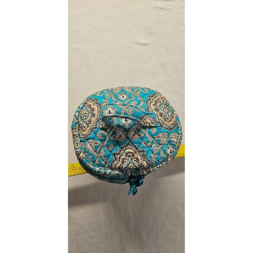 Vera Bradley Quilted Cotton Round Cosmetic Case Teal Paisley Vanity Makeup Bag